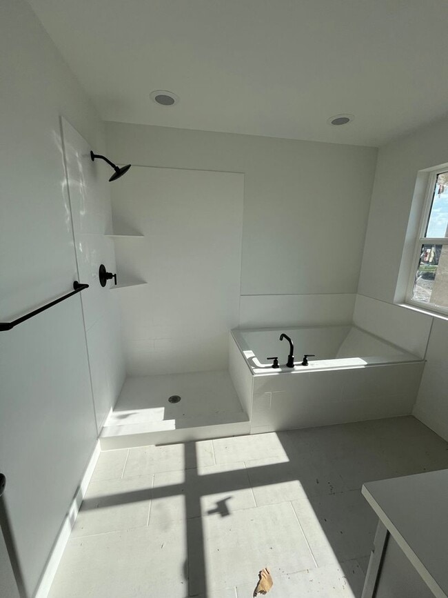 3348 W 1570 N Unidad Bedroom B