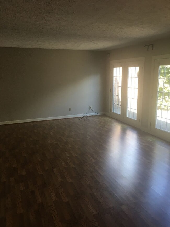 Photo - Nice 2/2 Home in West Rome $1095