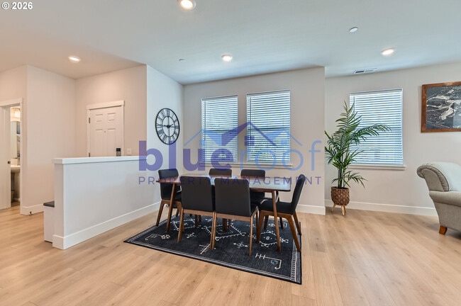 Photo - 12935 SW Tabor Ter