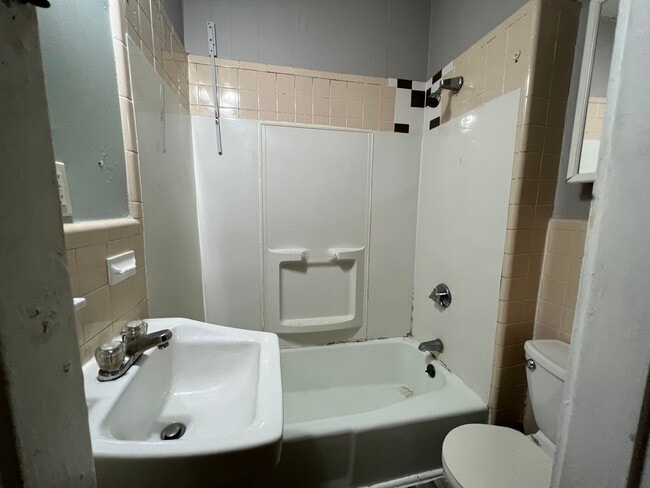 341 Cambridge St Unidad 2