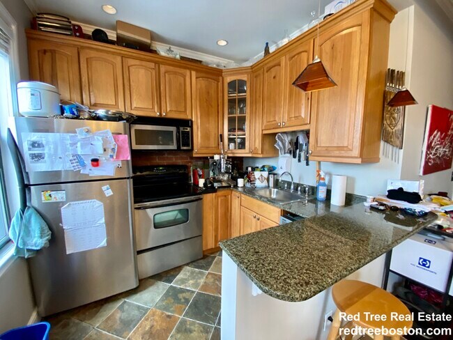 Photo - 195 Cambridge St Unidad 2