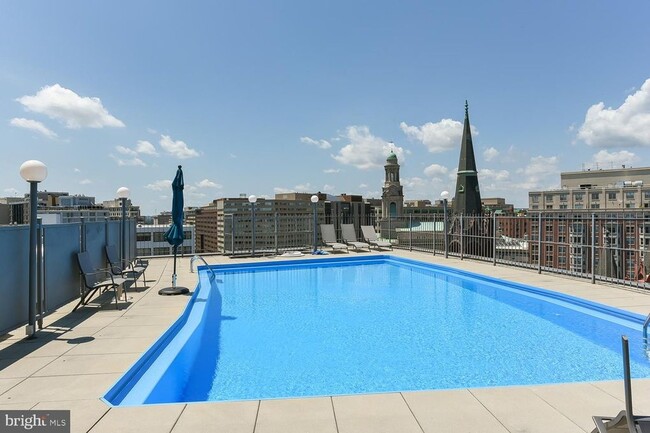 Building Roof Pool - 1239 Vermont Ave NW Condo Unit 1007