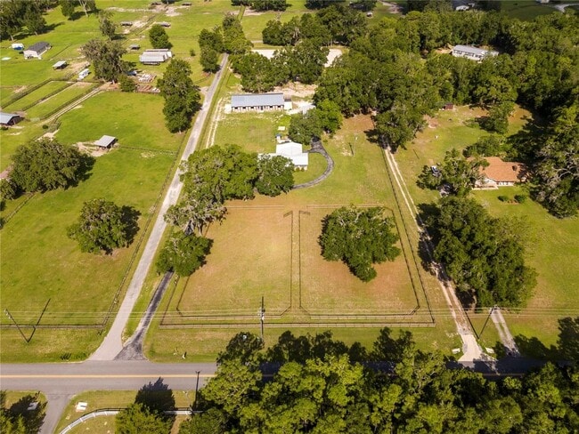 196 NW 100th Ave