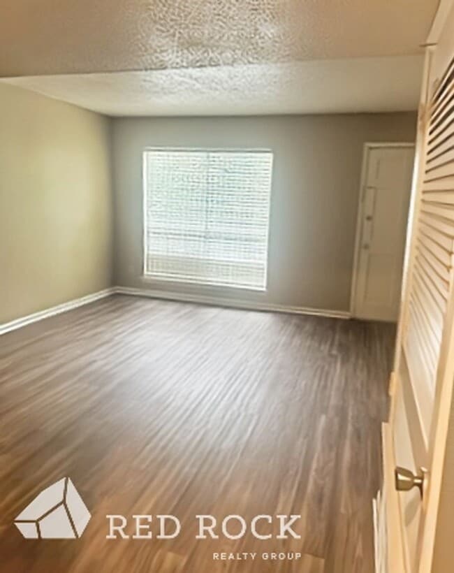 Photo - Heritage Hills Apartments