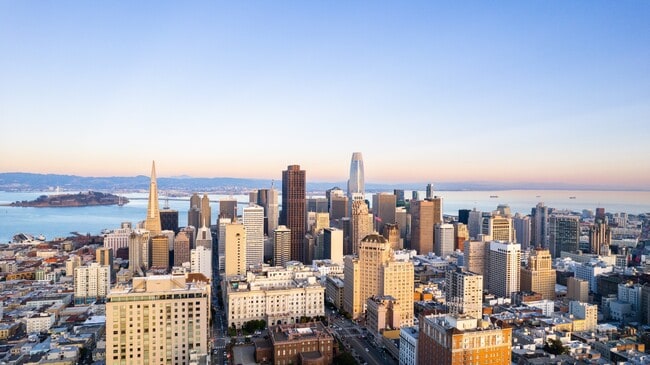 Nob Hill Tower