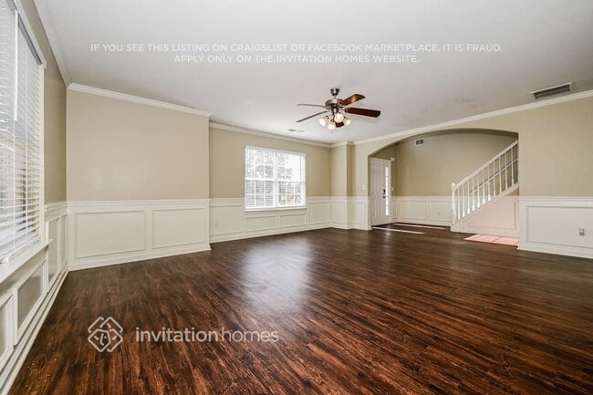Photo - 107 Sanders Walk