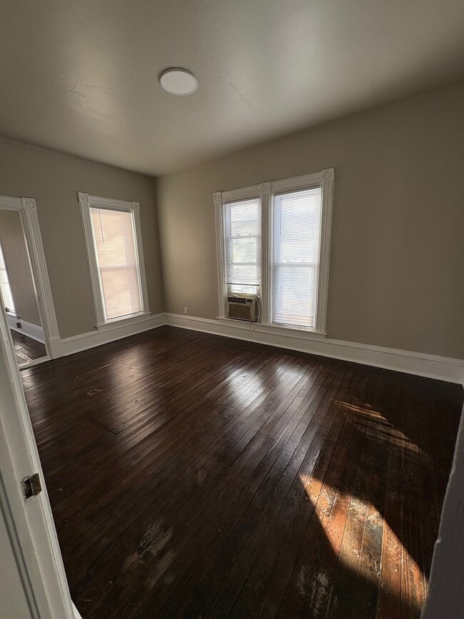 Photo - 229 N Washington St