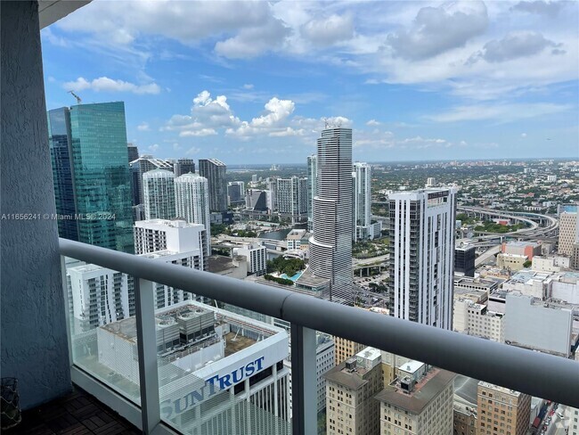 Building Photo - 50 Biscayne Blvd Unit 5209 Rental