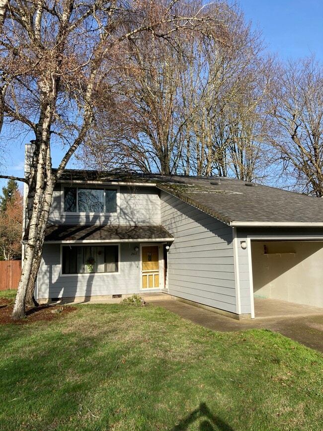 Photo - 2863 Applewood Ln