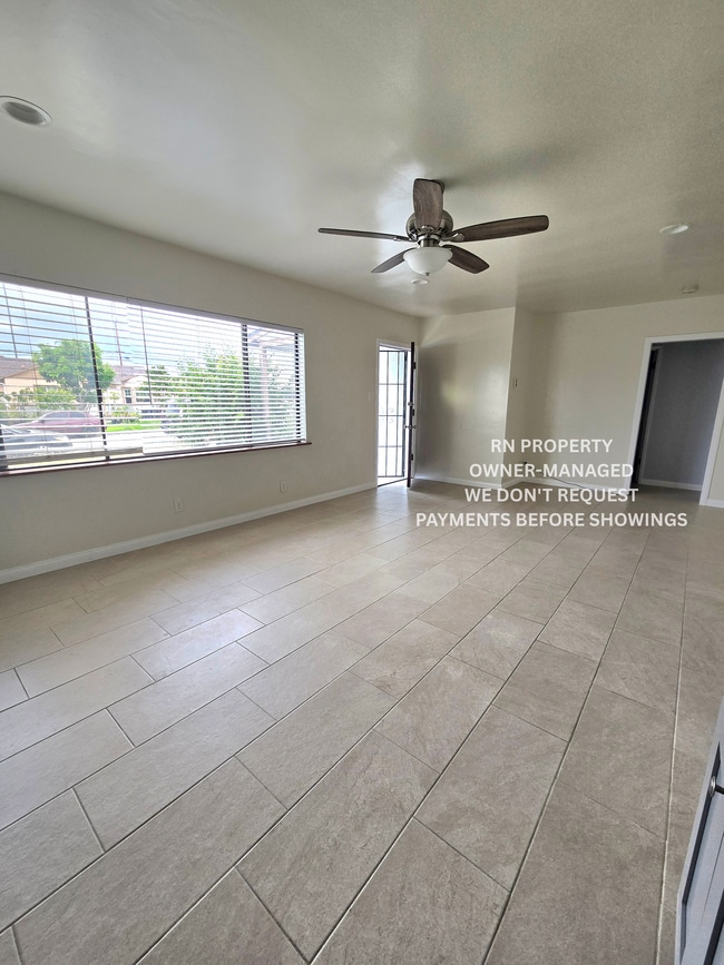 Living Room - 14510 Placid Dr Unit A