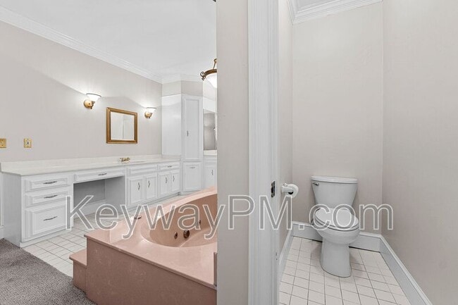 Photo - 954 Windmill Ln