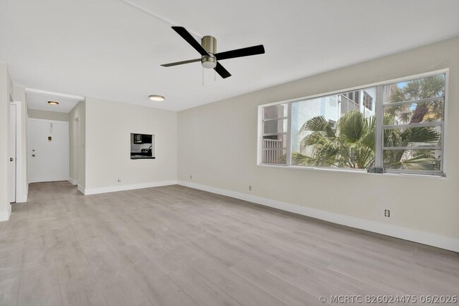 Photo - 3201 NE 8th St Unit 206