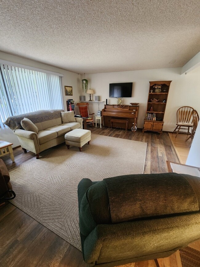 Photo - Furnished 3BR, 1.5BTH Centrally Located in...