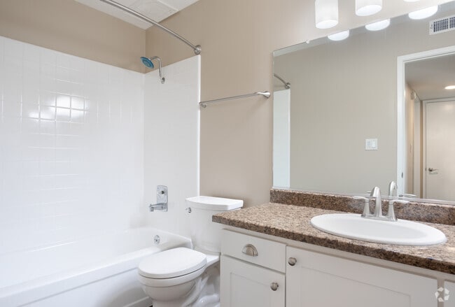 2BR, 2BA - Roma