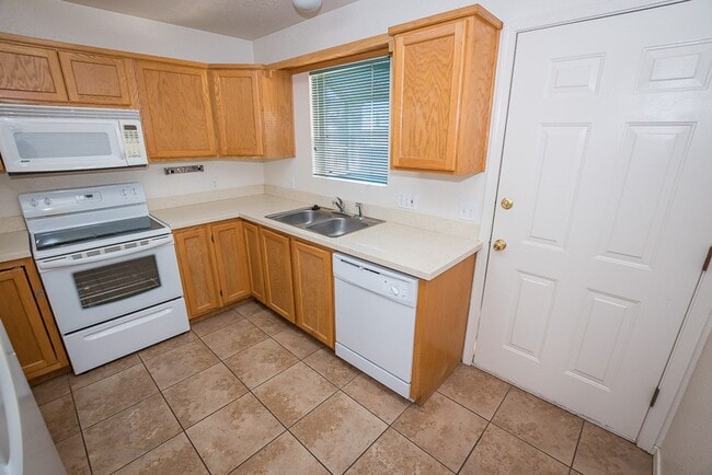 Photo - Beautiful Patio Home! 3 Bedrooms, 2 Bath, Split Floor Plan, Central A/C with 2 Car Garage