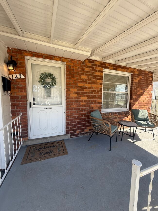 Photo - 125 S Minerva Ave