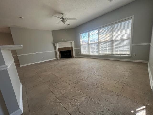 Photo - 370 Lida Ln
