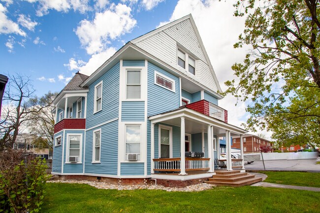 Photo - 813 Hall of Fame Dr Unit 1