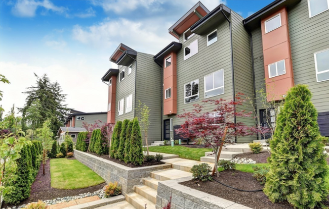 Building Photo - 14920 Manor Way Rental