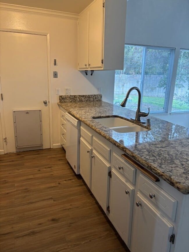 Photo - Large 2-Story home in a quiet Cul-de-sac