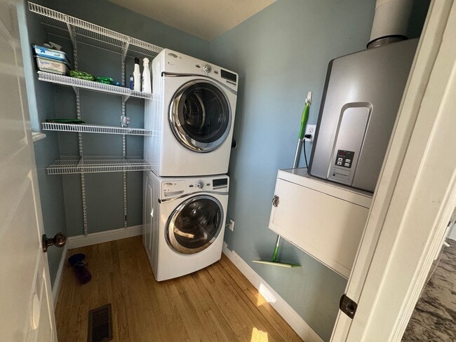 Photo - Great Location 2 Bed 1 Bath!