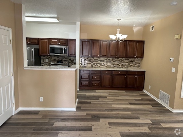 Building Photo - 18493 E Kepner Pl Unit Foxdale Condominiums