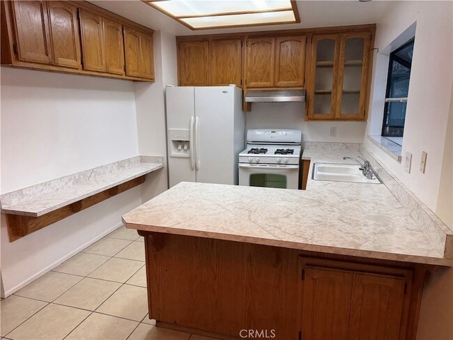 Photo - 28282 Larchmont Ln