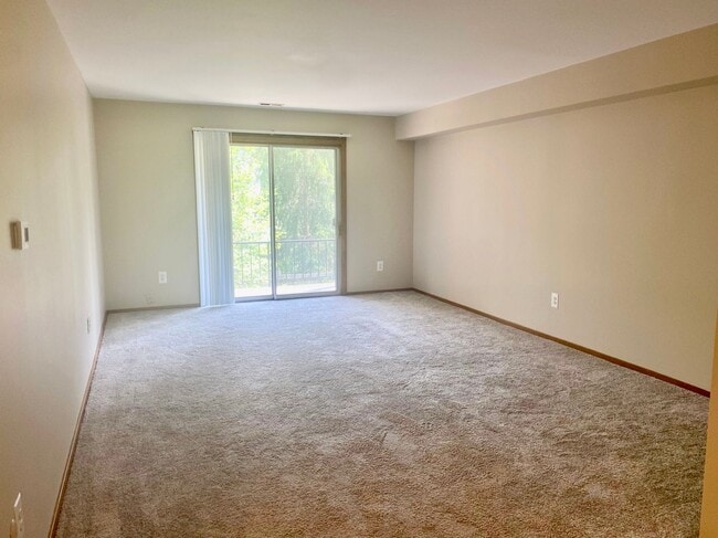 Photo - Cozy 2 Bedroom, 1 Bath Apartment with Balcony - Welcome Home! Unit IVA37