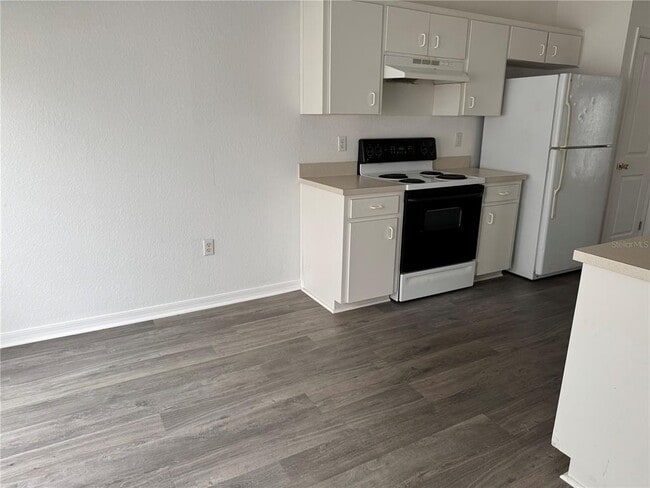 Photo - 5817 Daughtery Downs Loop