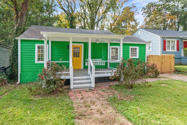 Photo - 278 Moreland Way