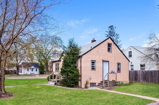 Photo - 4400 Xenia Ave N
