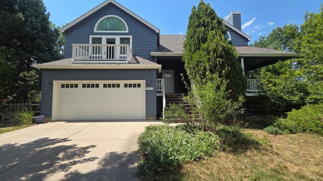 Photo - Beautiful 4 Bedroom 3.5 Bath - Boulder!