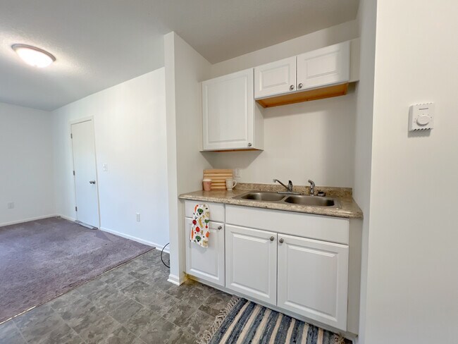 Photo - 16610 8th St N Unidad #2