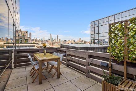 Building Photo - 3 Ct Square W Unit 533