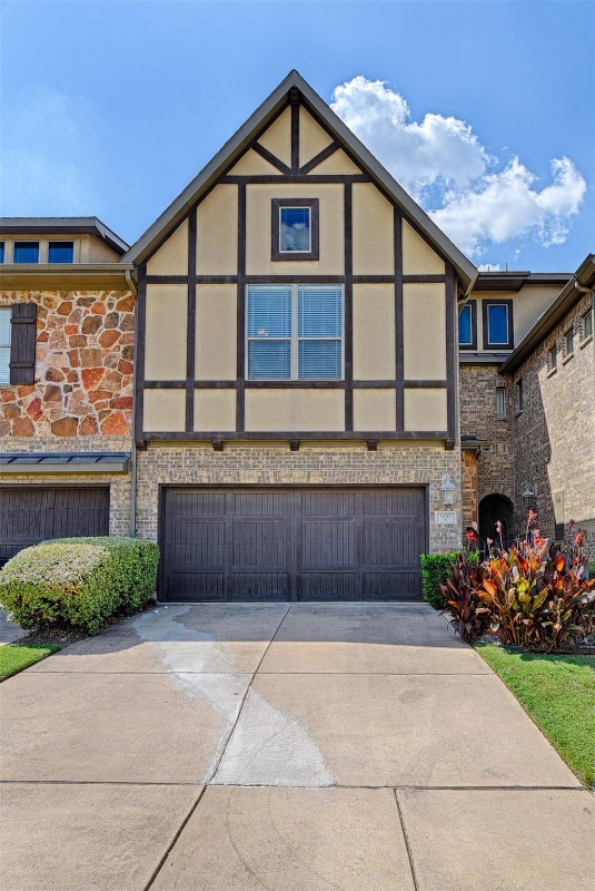 Photo - 1605 Brook Glen Dr