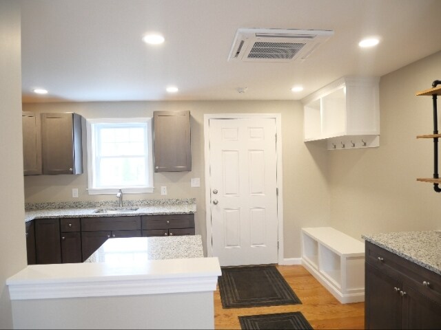 Photo - 92 School St Unit 6