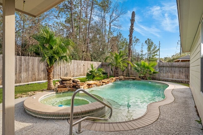 Building Photo - 21146 Terrace Vine Ln