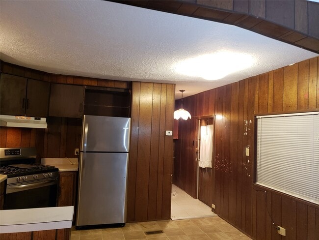 Photo - 12126 Lynda Dr