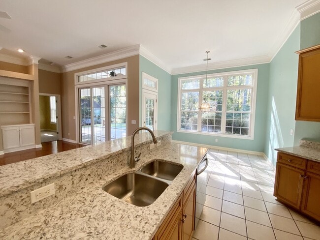 Photo - Gorgeous, Island West Home Available  for Rent!