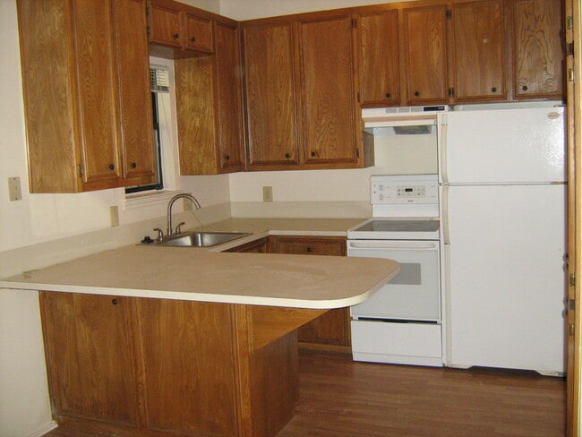 Building Photo - 4401 Speedway Unit #101