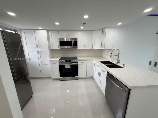 West Okeechobee Road, Hialeah, FL 33016 - 3 BR 2 BA condo