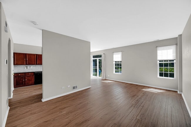Photo - 5005 Corning Ct