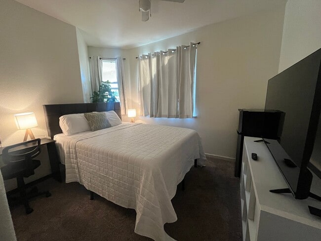 Photo - 8408 Arrowroot Cir