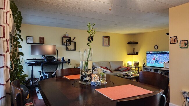 Photo - 157 Franklin St Unit D1