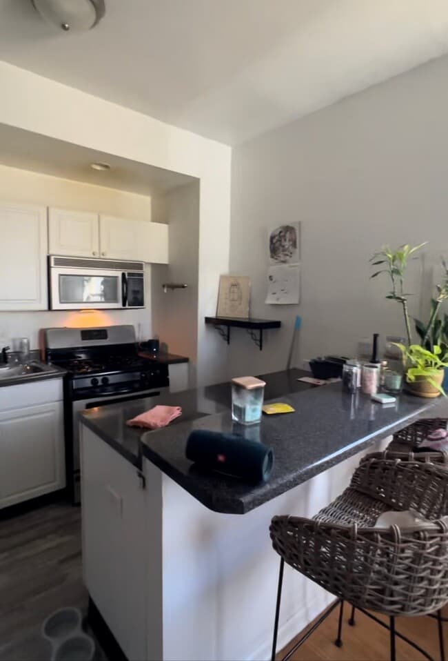 Photo - 507 W Green St Unit C