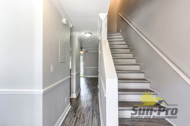 Photo - 480 Reed Canal Rd