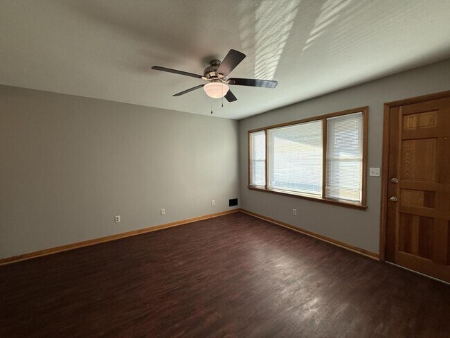 Photo - 2013 S 28th St