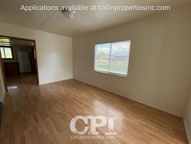 Photo - Holiday Special - 1/2 First Month's rent!!