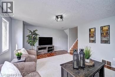 Photo - 175 David Bergey Dr