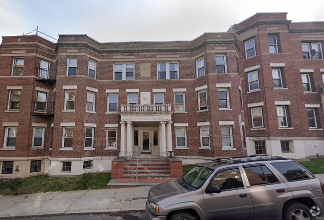 Building Photo - 11 Scottfield Rd Unit 5 Rental